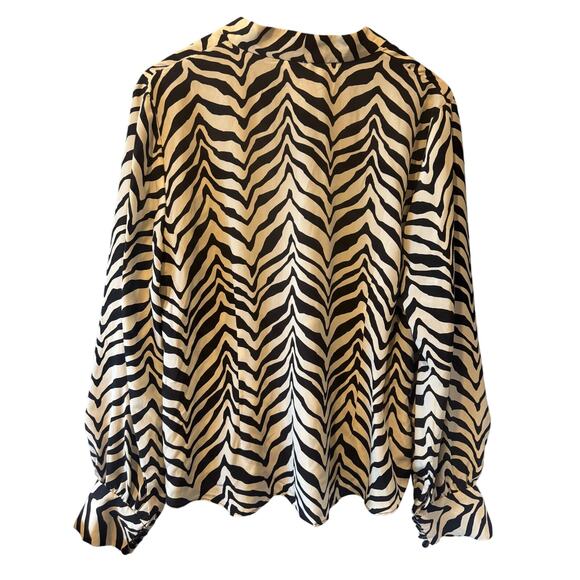 Vintage Talbots | 100% Silk Zebra Print Faux Wrap Blouse | Size 14 - Picture 3 of 8
